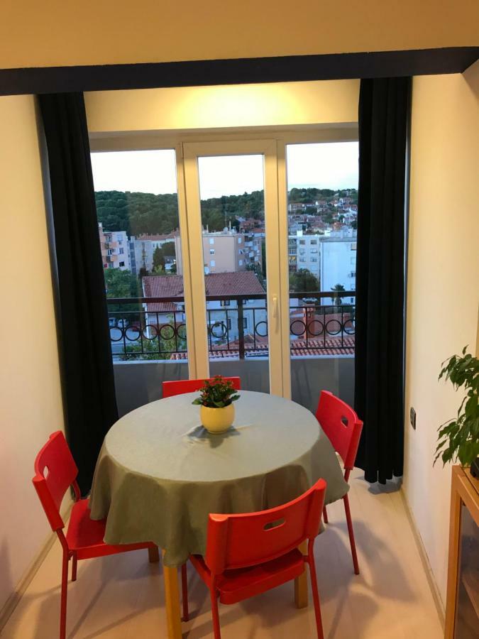 Apartment Pula Center - Near The Central Bus Station Extérieur photo
